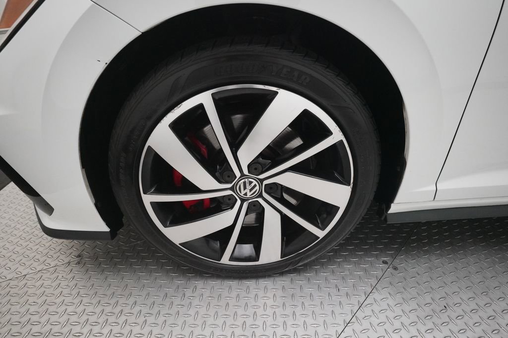 Used 2019 Volkswagen Jetta GLI Autobahn image 26
