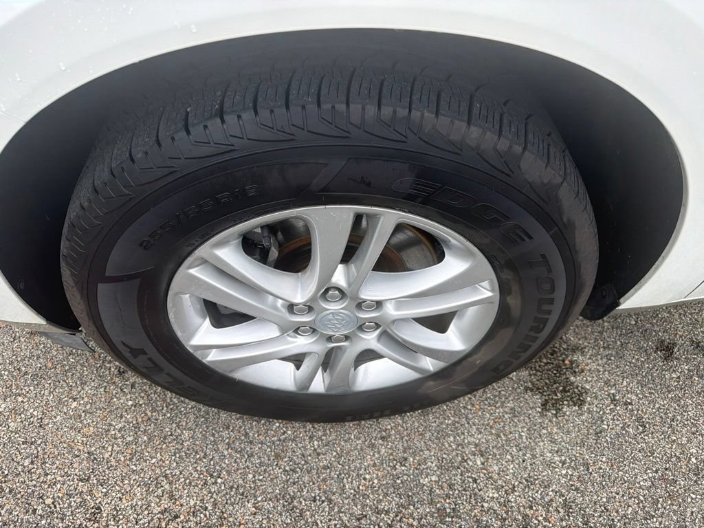 Used 2018 Buick Enclave Premium AWD/4WD image 12