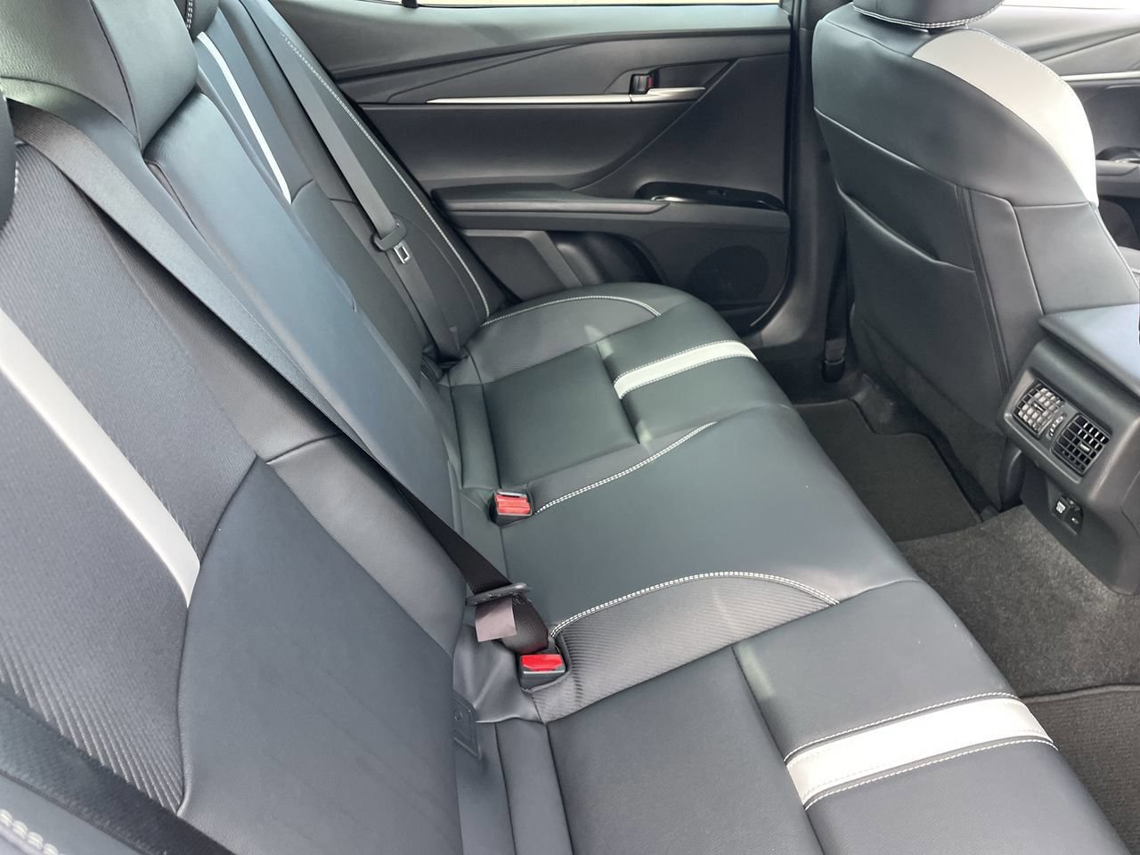 New 2026 Toyota Camry SE FWD image 22