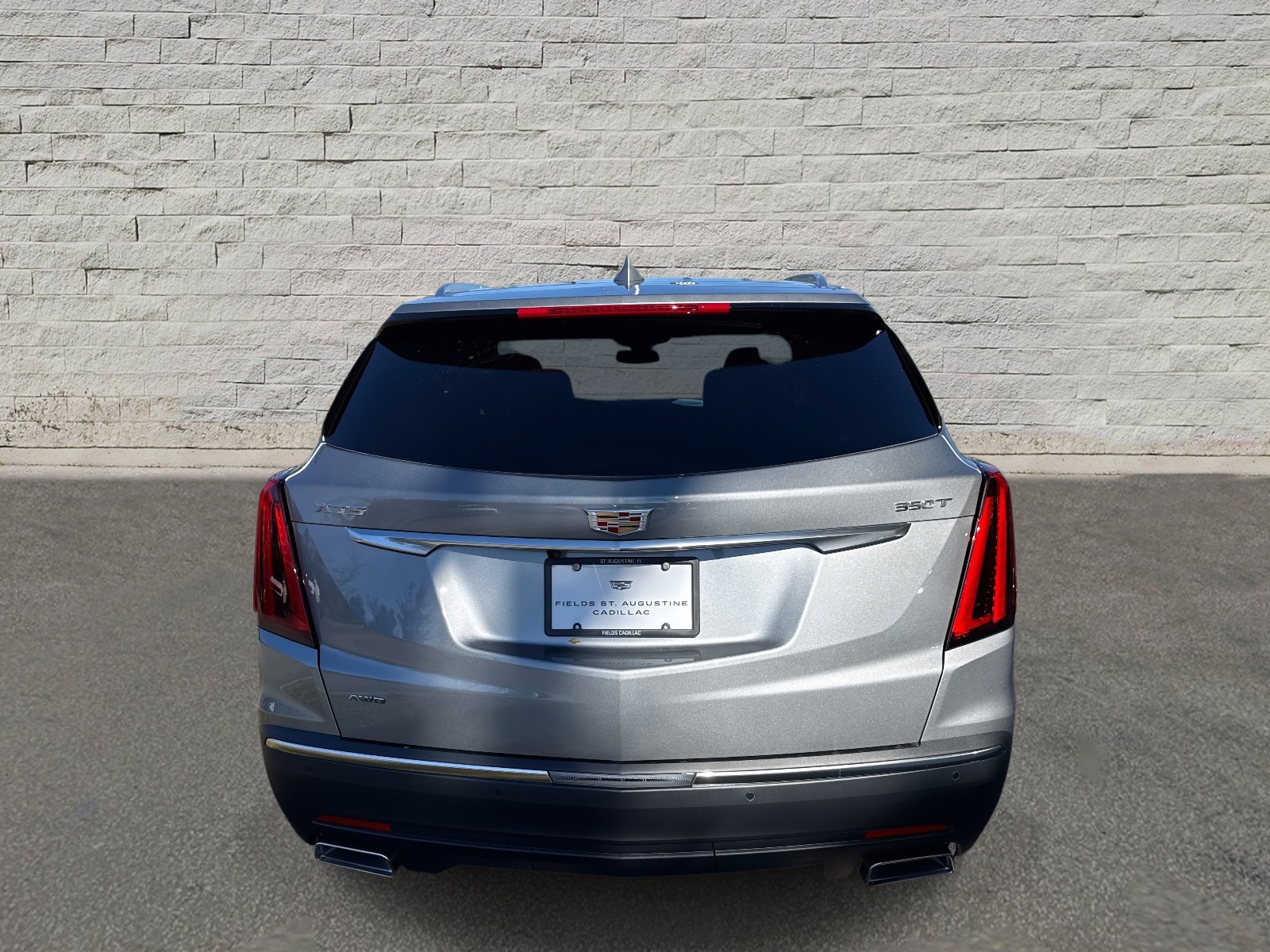 New 2026 Cadillac XT5 Luxury w/ LPO, Floor Liner Package image 6