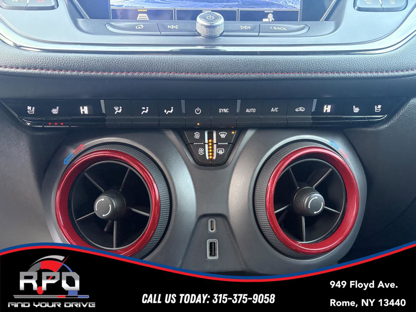 Used 2021 Chevrolet Blazer RS w/ Enhanced Convenience Package image 23