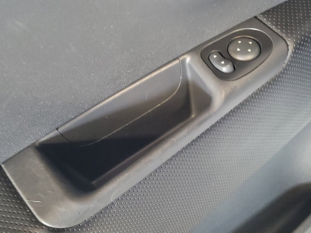 Used 2015 FIAT 500 Sport image 27