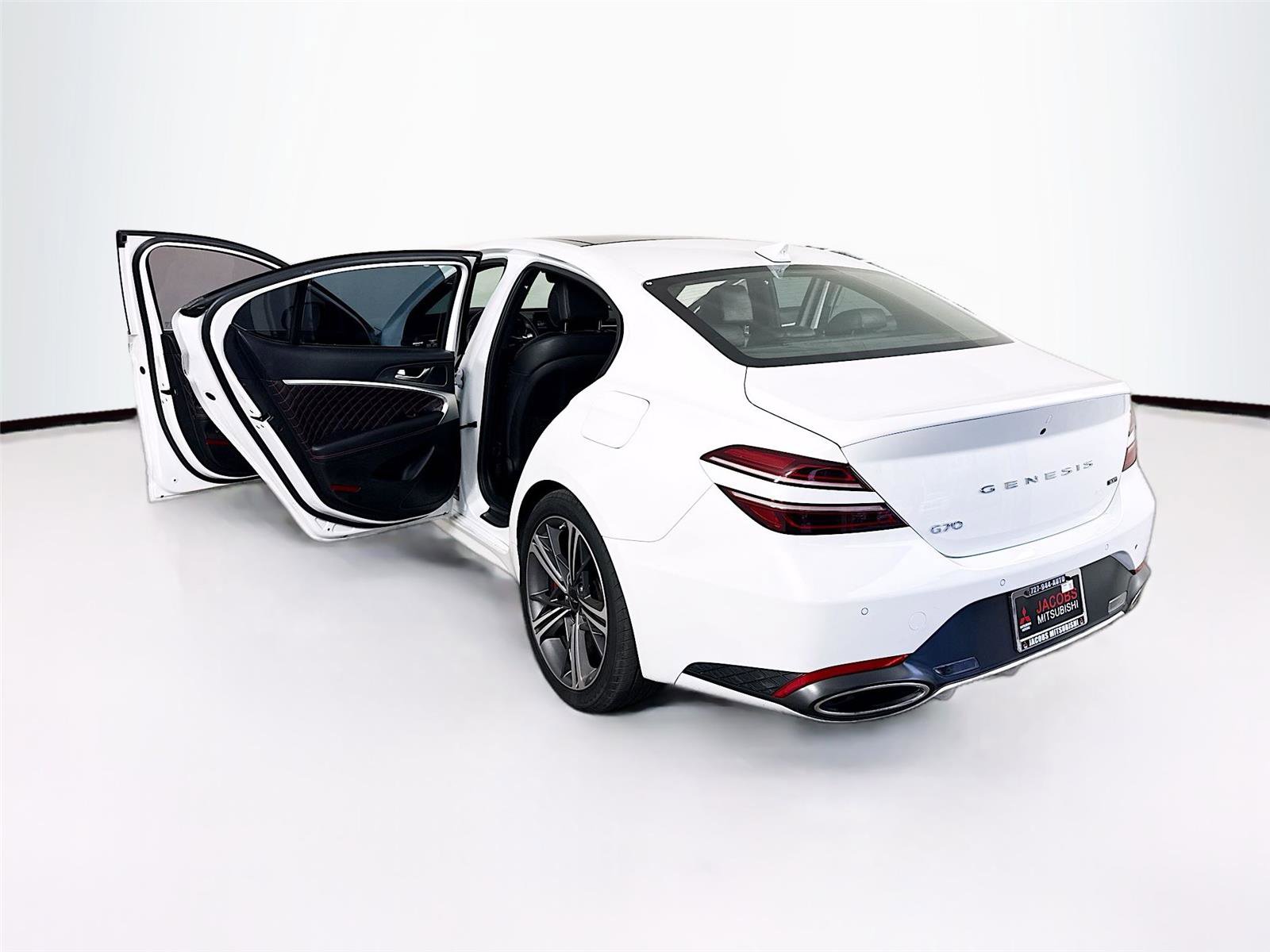 Used 2025 Genesis G70 3.3T Advanced w/ Sport Prestige Package image 15