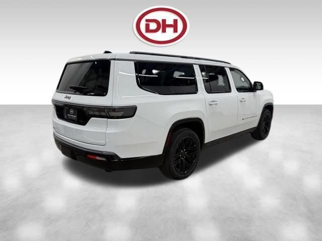 New 2026 Jeep Grand Wagoneer L Limited AWD/4WD image 11