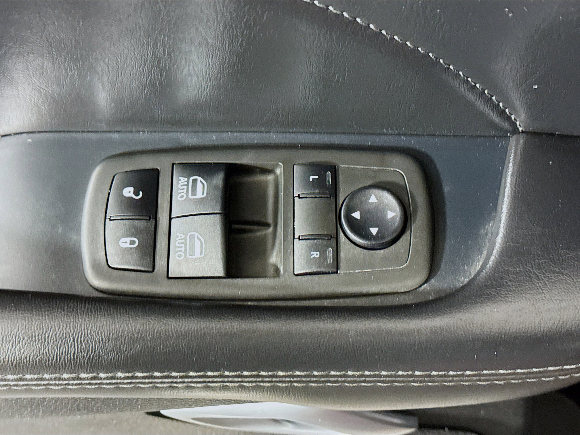 Used 2021 Dodge Challenger R/T Scat Pack w/ Shaker Package image 24