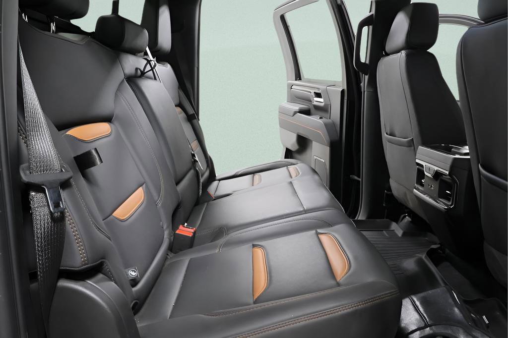 Used 2025 GMC Sierra 2500 AT4 w/ AT4 Premium Plus Package image 26