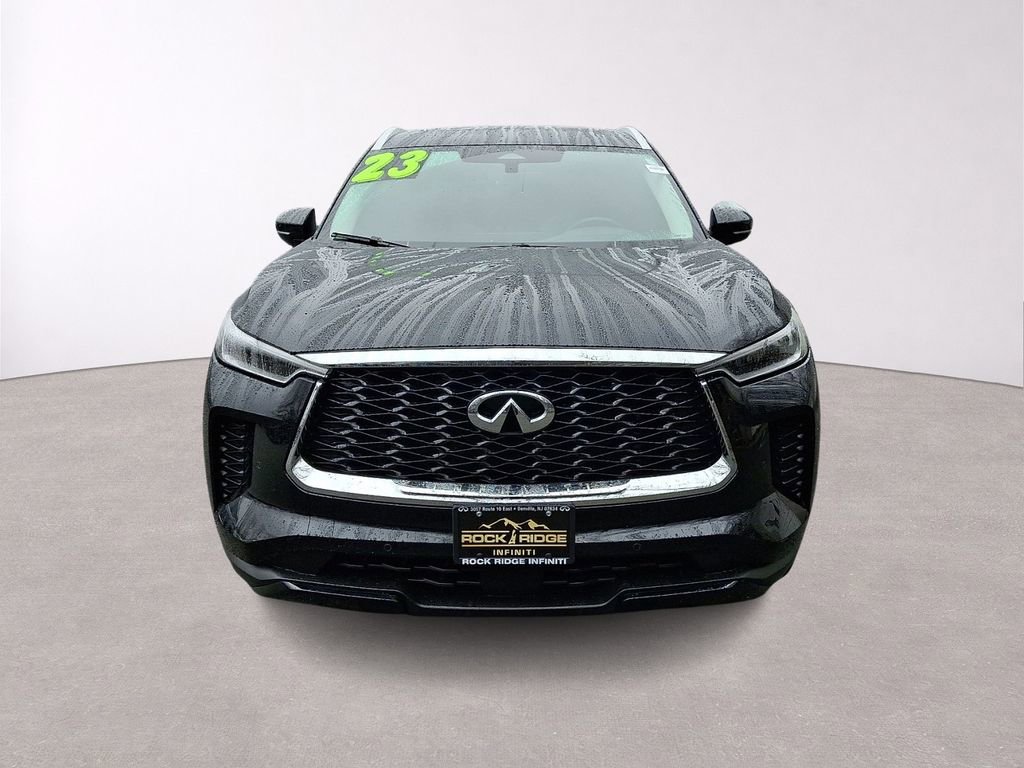 Used 2023 INFINITI QX60 Luxe w/ Cargo Package AWD/4WD image 2