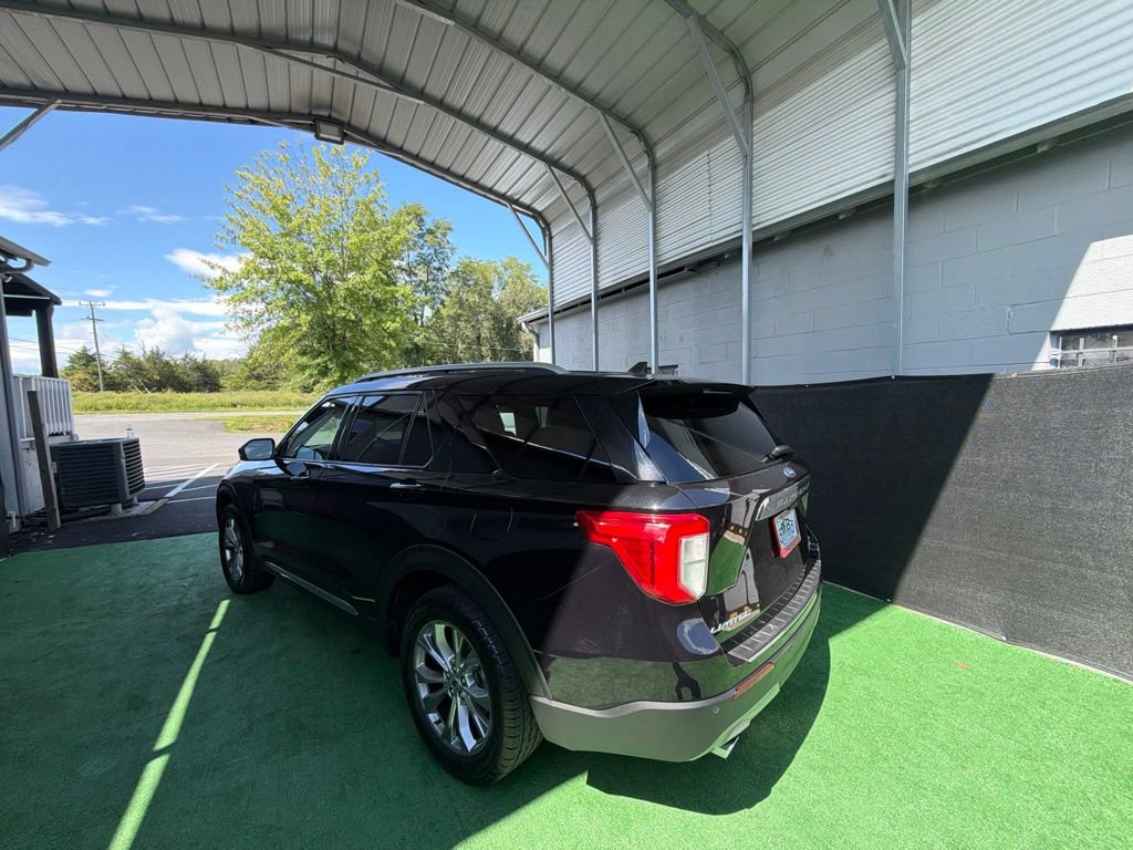 Used 2021 Ford Explorer Limited AWD/4WD image 10