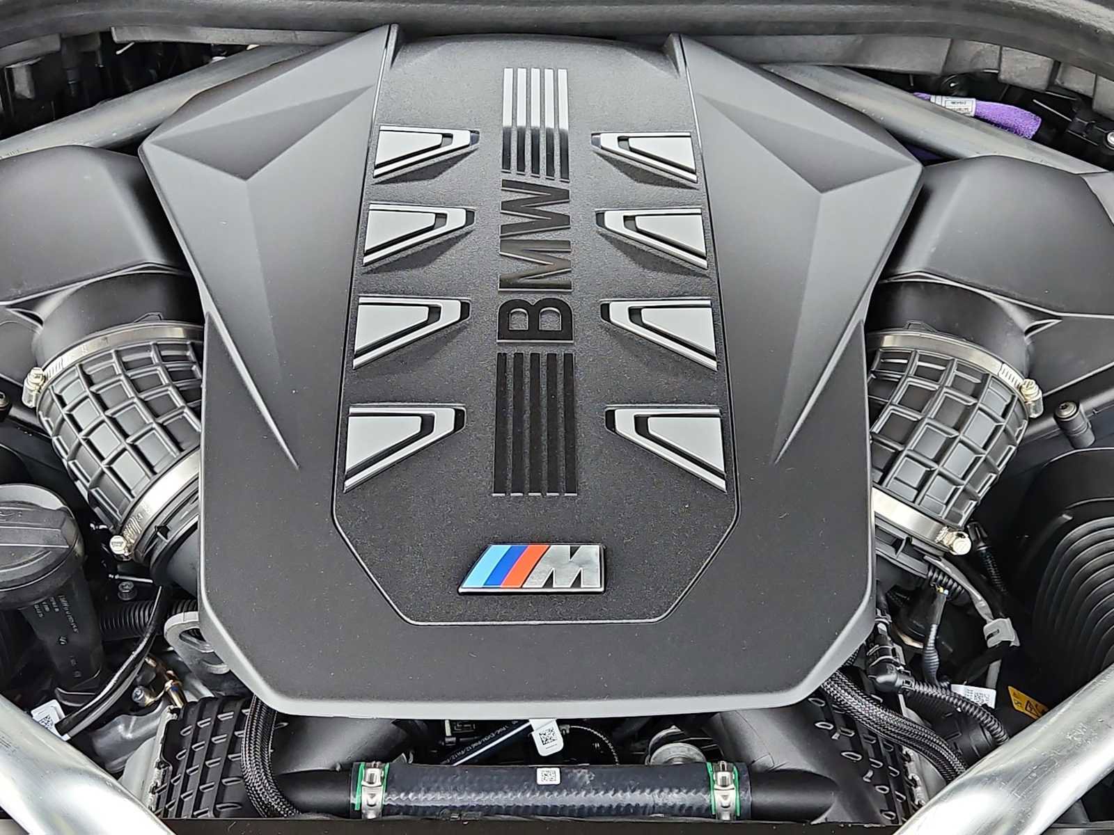 New 2026 BMW X5 M60i w/ Climate Comfort Package image 14