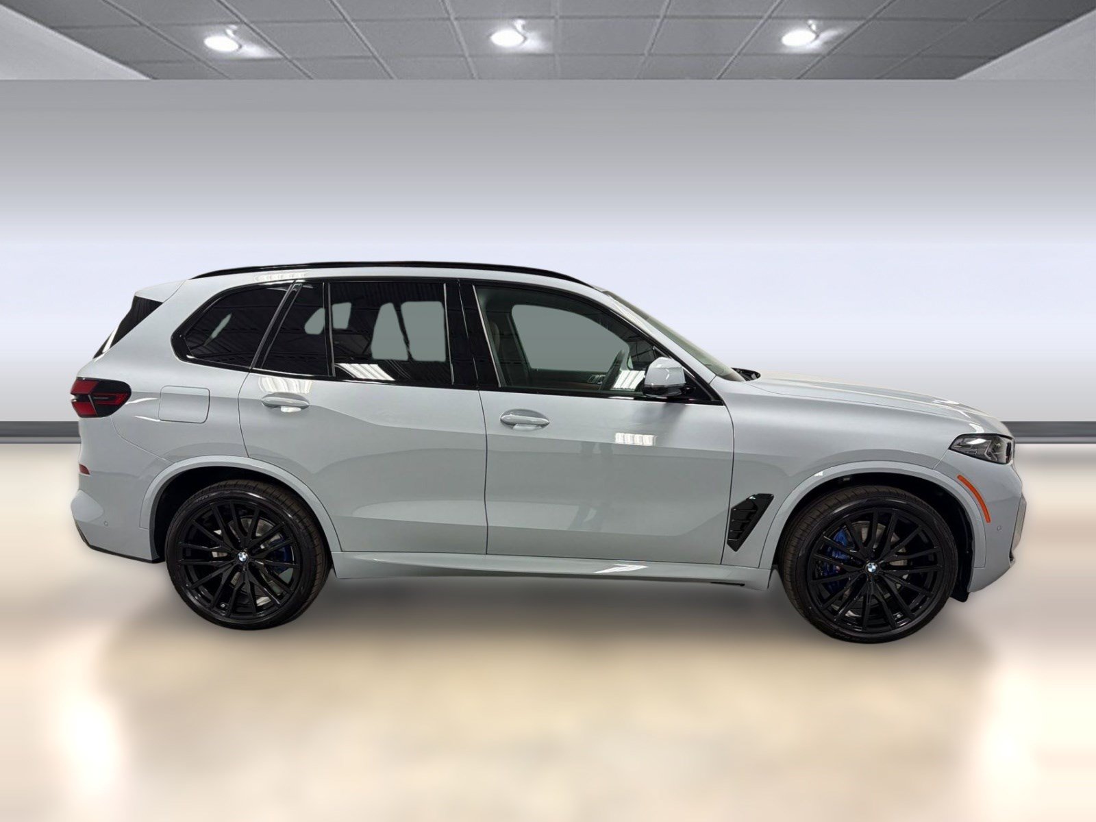 New 2026 BMW X5 sDrive40i w/ M Sport Package RWD image 7