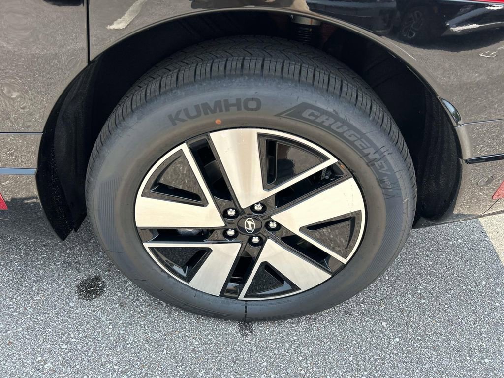 New 2026 Hyundai Ioniq 9 SEL image 11