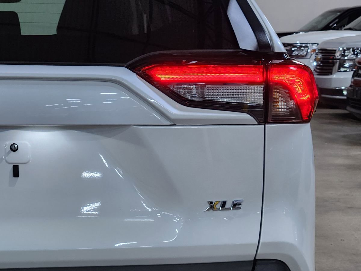 Used 2024 Toyota RAV4 XLE Premium image 22