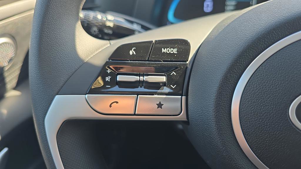 New 2026 Hyundai Elantra SE FWD image 24