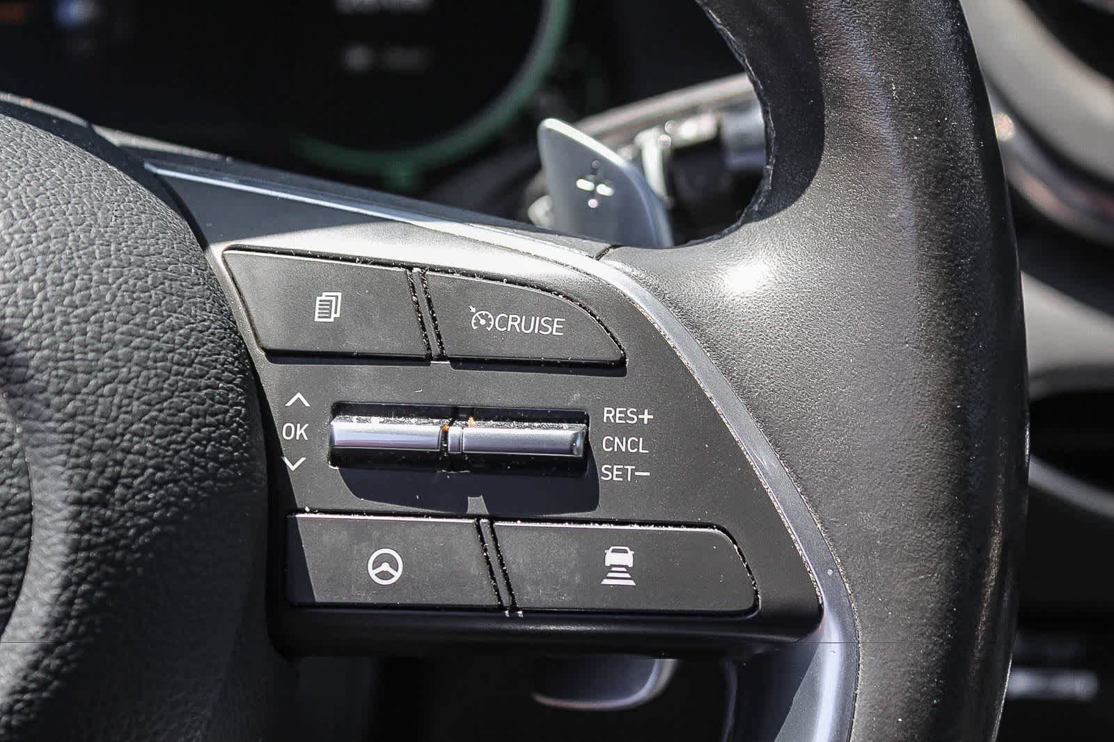 Certified 2023 Hyundai Sonata Limited FWD image 29
