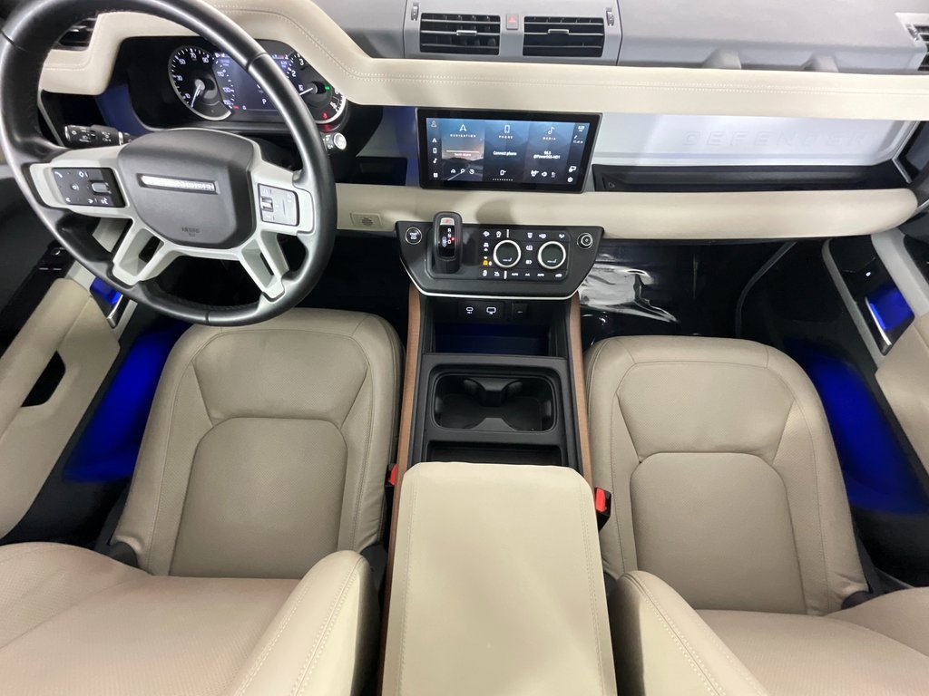 Certified 2023 Land Rover Defender 90 SE image 14
