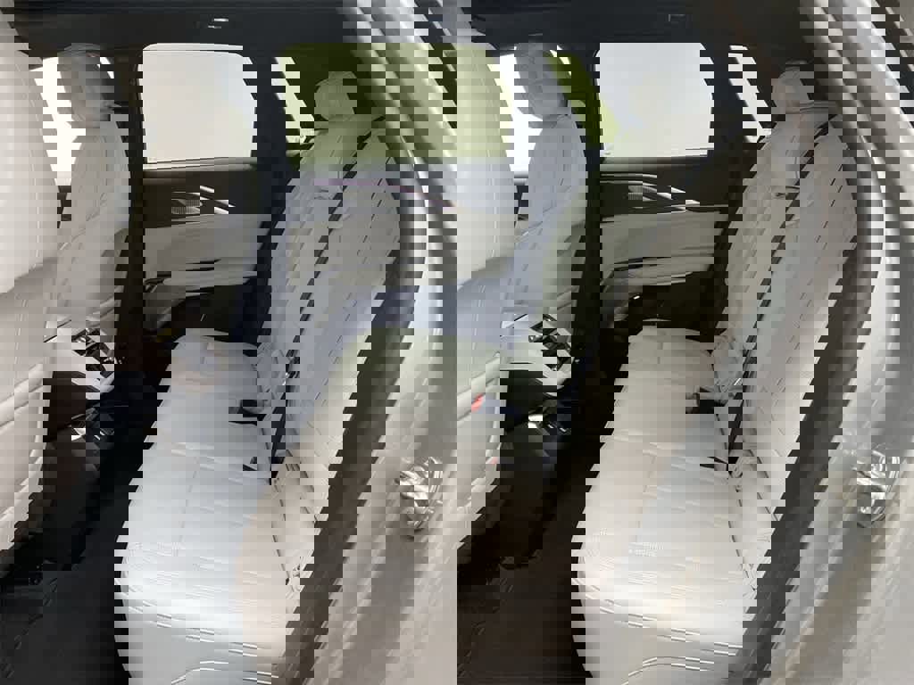 Certified 2024 Cadillac Lyriq Luxury image 18