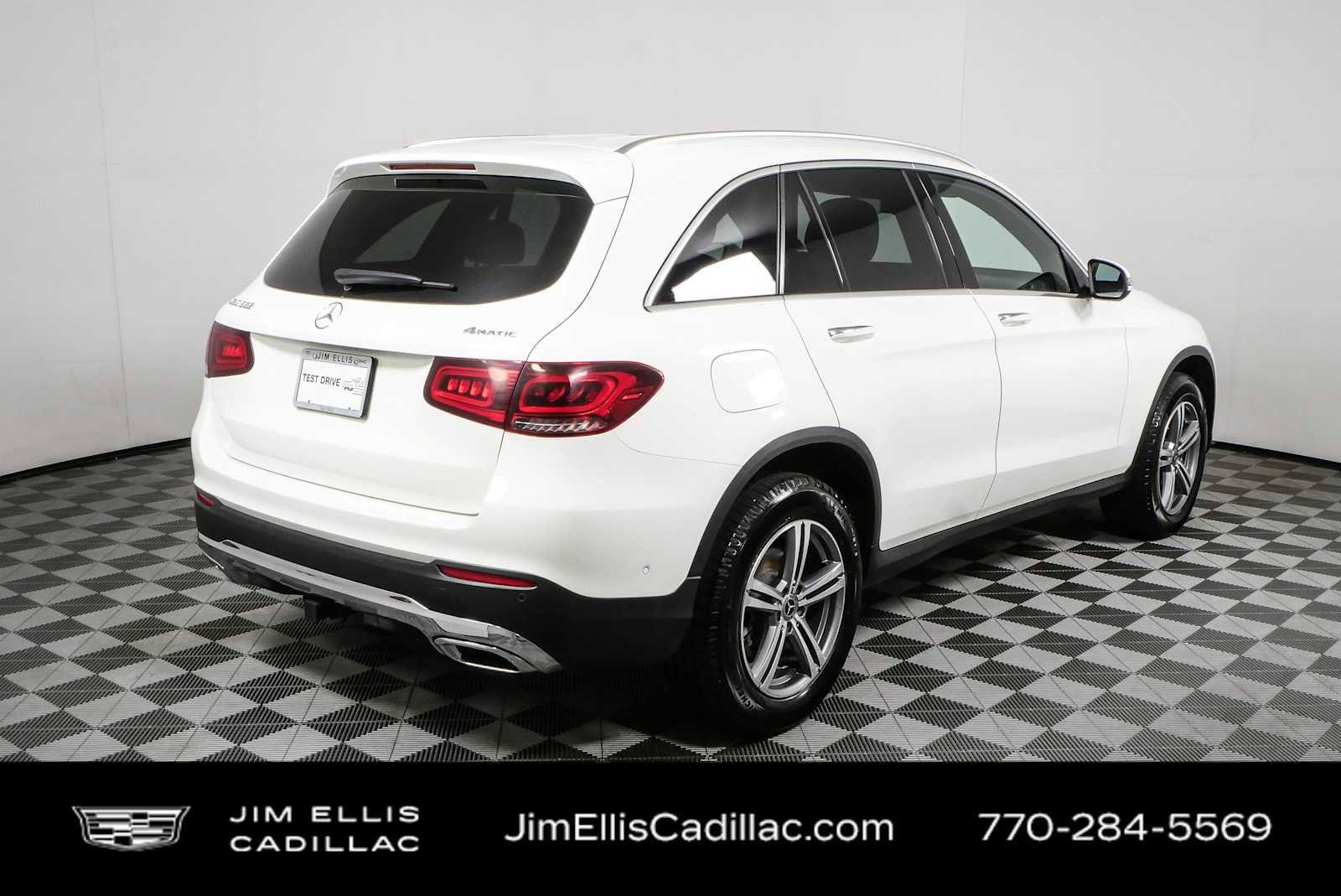 Used 2021 Mercedes-Benz GLC 300 4MATIC w/ Multimedia Package image 3