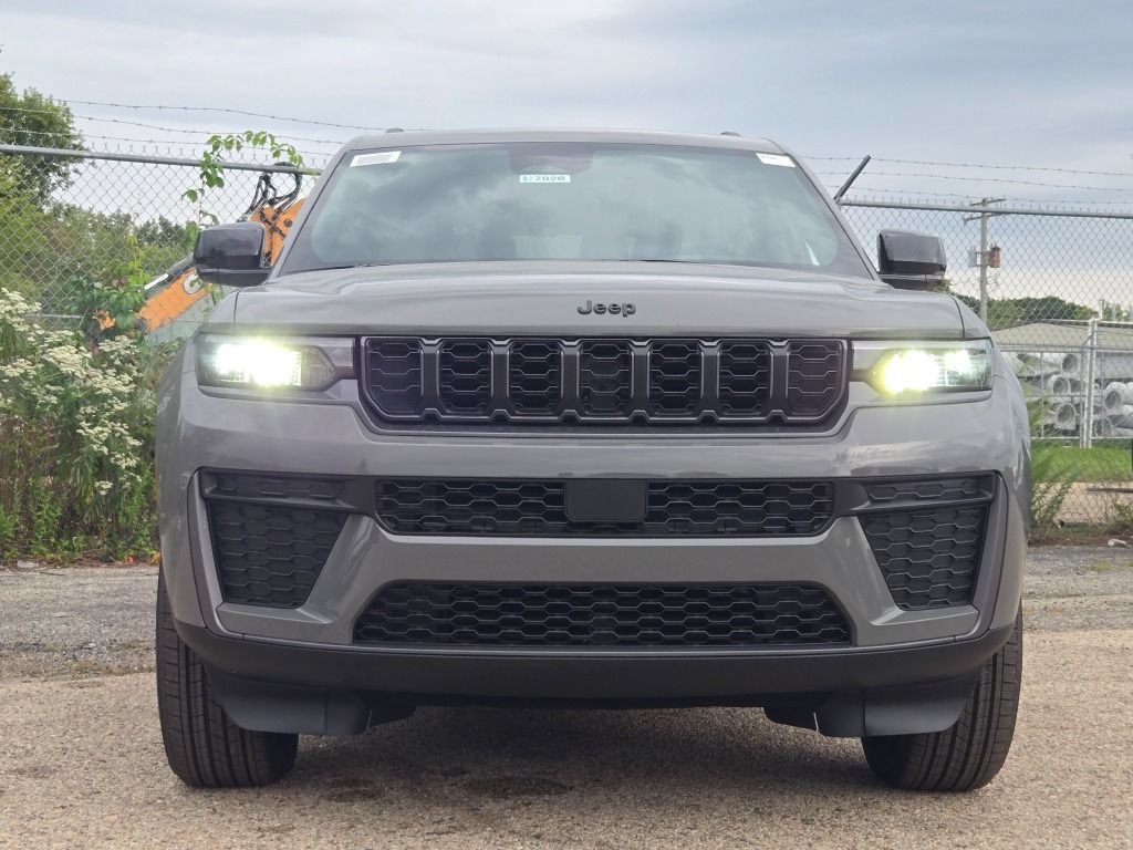 New 2027 Jeep Grand Cherokee L 4WD image 5