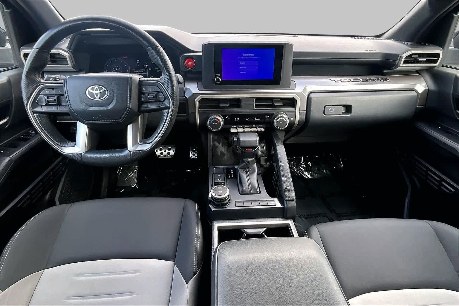 Used 2024 Toyota Tacoma TRD Sport AWD/4WD image 15