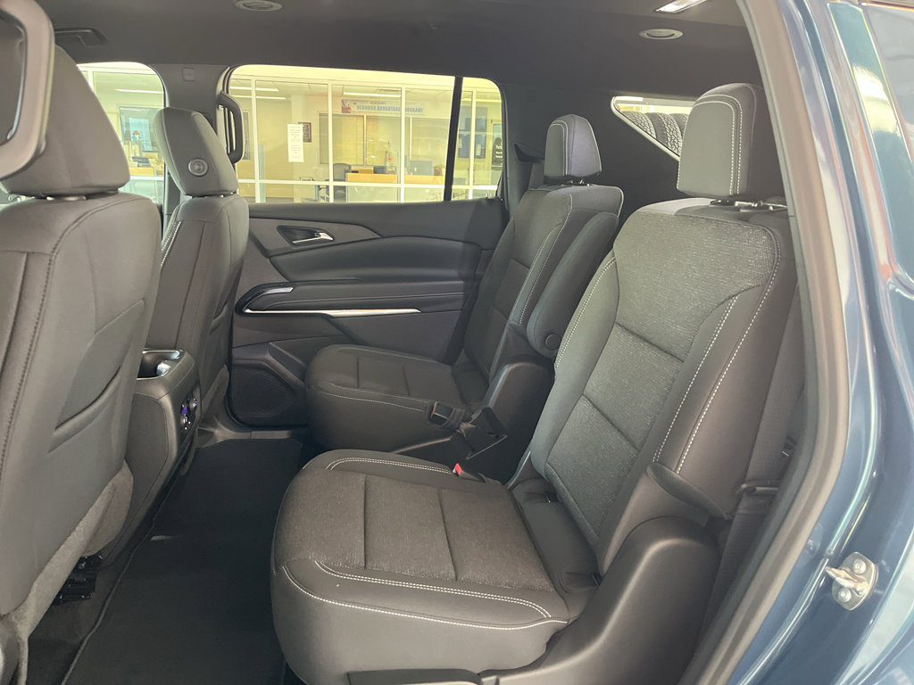 New 2026 Chevrolet Traverse LT FWD image 15