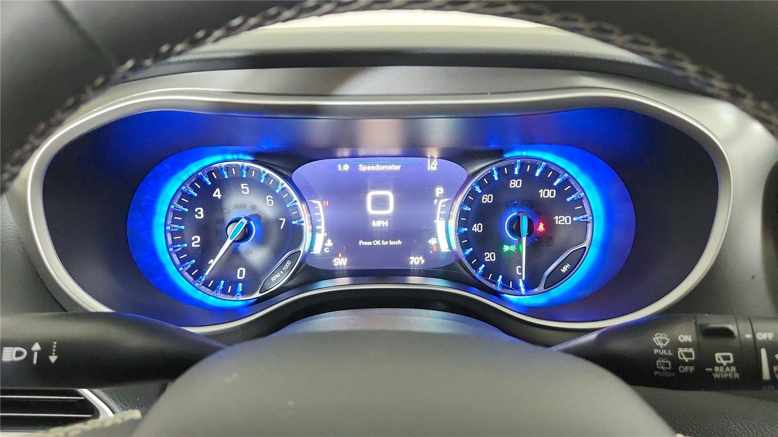 Used 2023 Chrysler Pacifica Touring-L FWD image 23