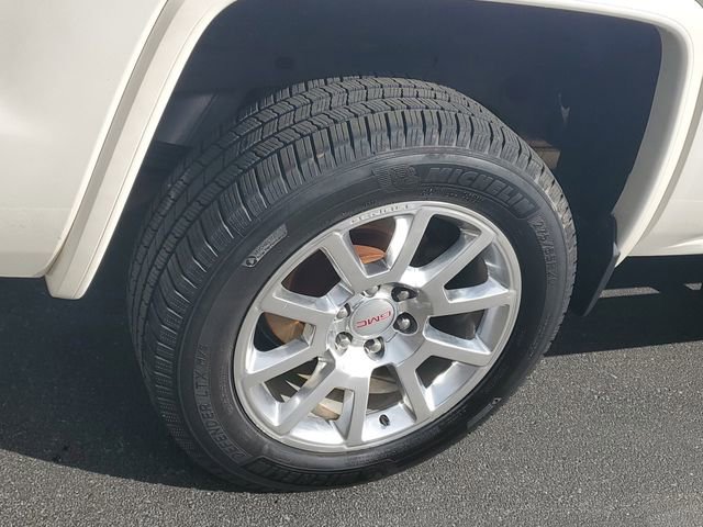 Certified 2015 GMC Sierra 1500 Denali w/ Driver Alert Package image 5