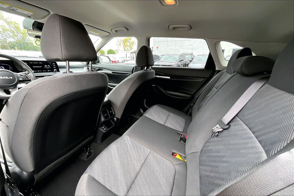 Used 2026 Kia Seltos LX AWD/4WD image 18