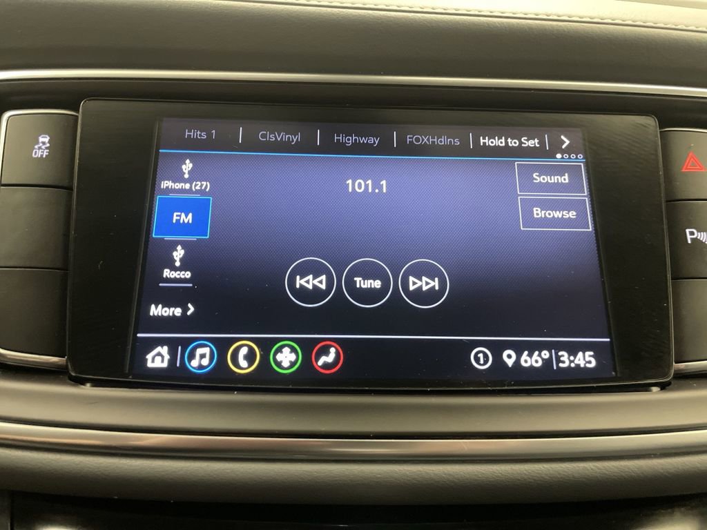 Used 2020 Buick Enclave Essence FWD image 7