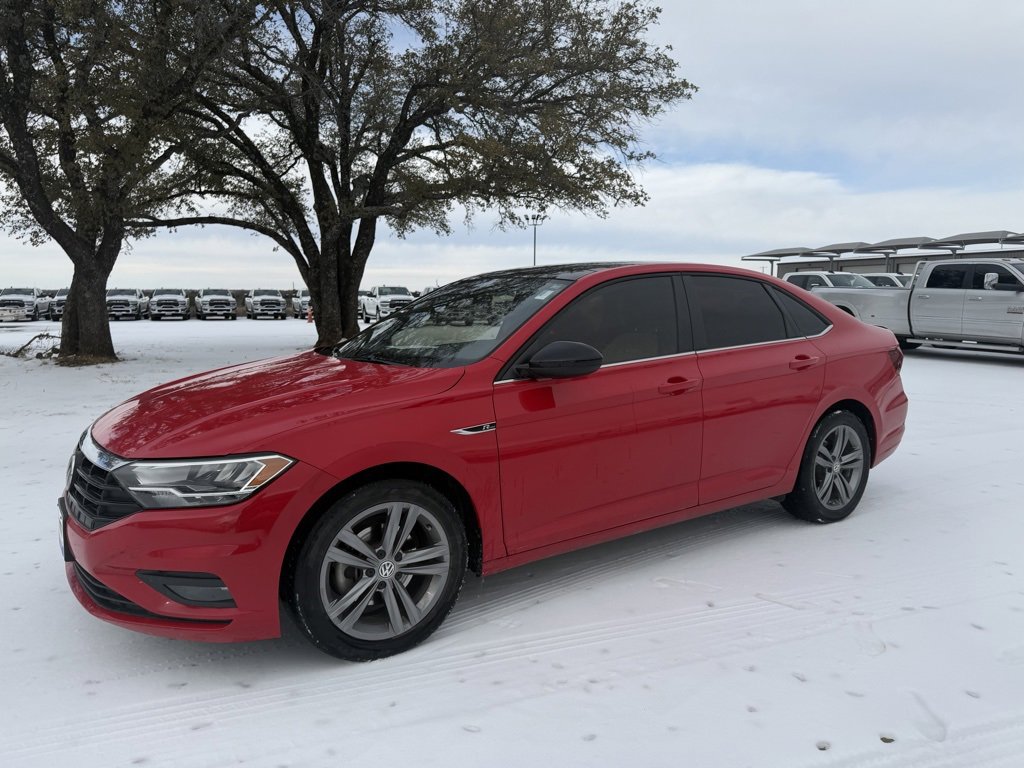 Used 2020 Volkswagen Jetta R-Line image 1