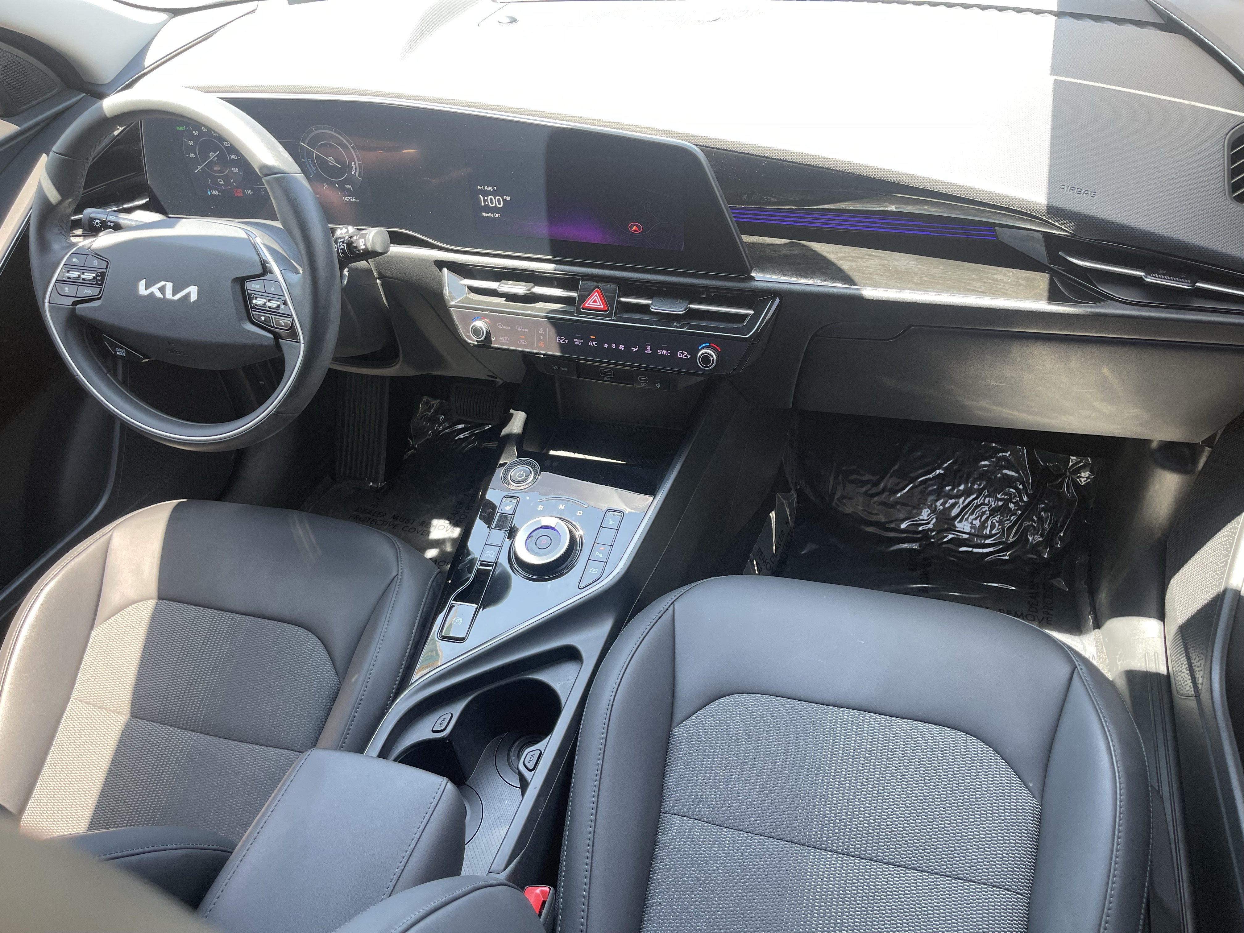 Certified 2023 Kia Niro Wind FWD image 13