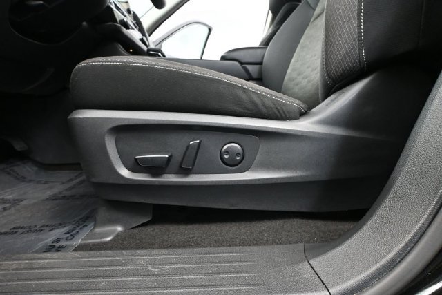 Used 2024 Nissan Pathfinder SV FWD image 16