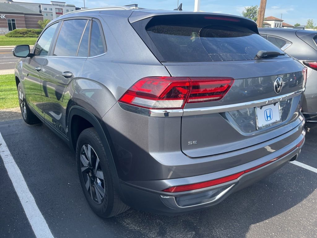 Used 2022 Volkswagen Atlas Cross Sport SE AWD/4WD image 5
