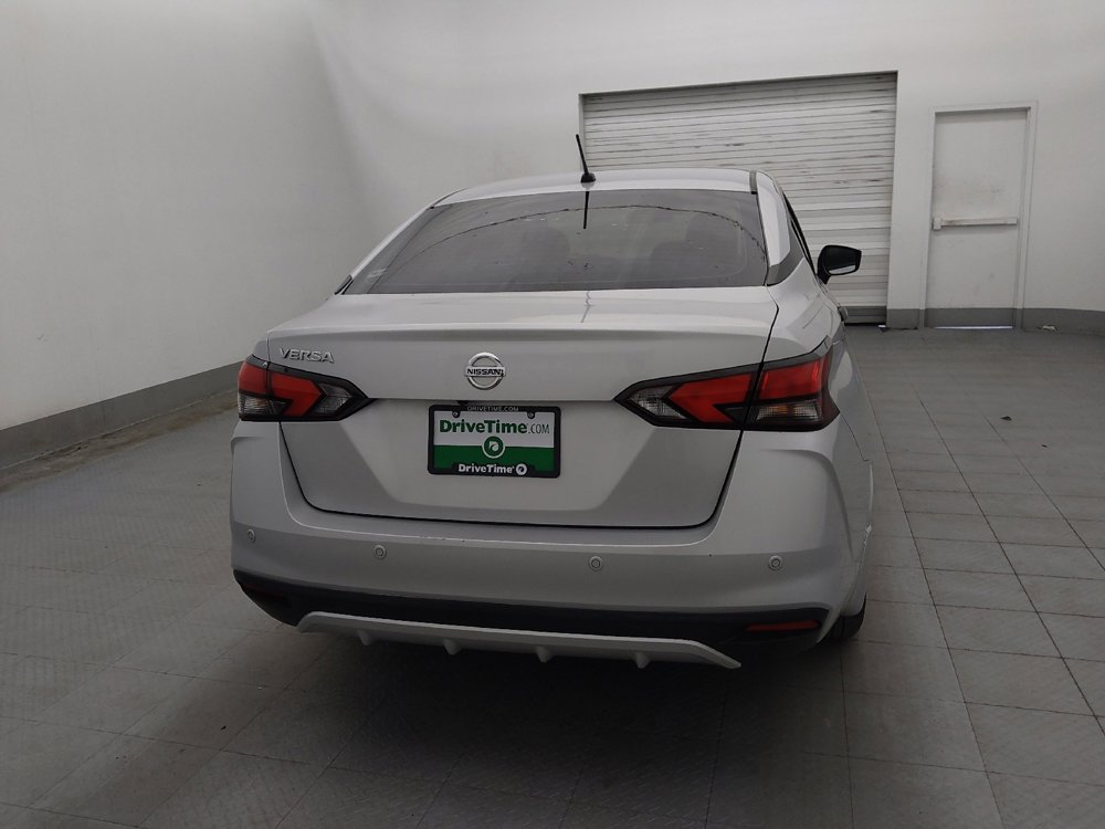 Used 2021 Nissan Versa S FWD image 7