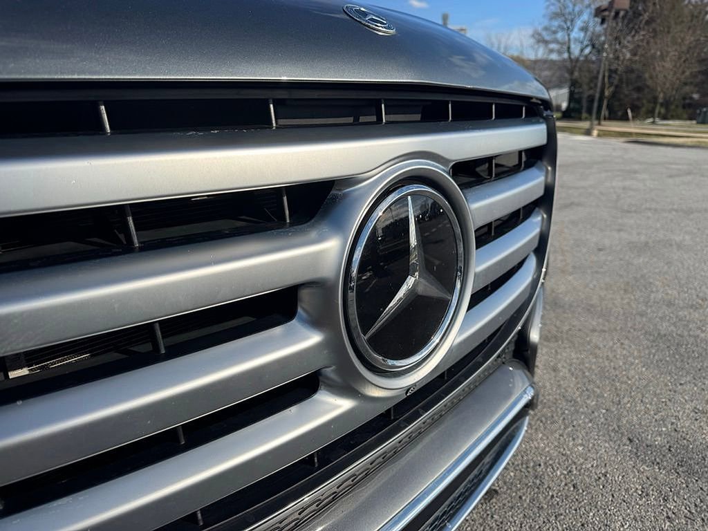 Used 2024 Mercedes-Benz GLS 450 4MATIC image 10