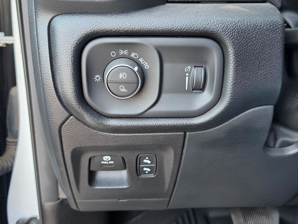 Used 2022 RAM 1500 Lone Star RWD image 17