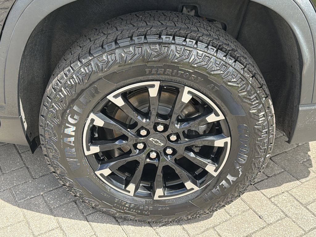 Certified 2024 Chevrolet Traverse Z71 image 32