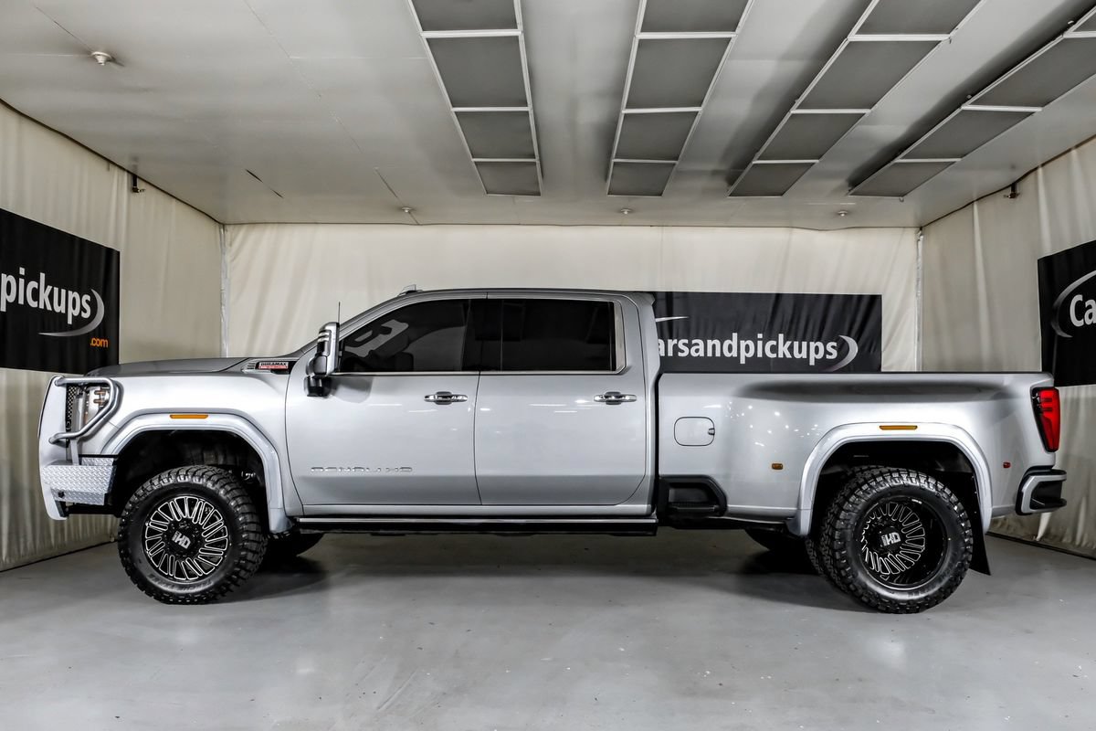 Used 2025 GMC Sierra 3500 Denali w/ Denali Reserve Package AWD/4WD image 12