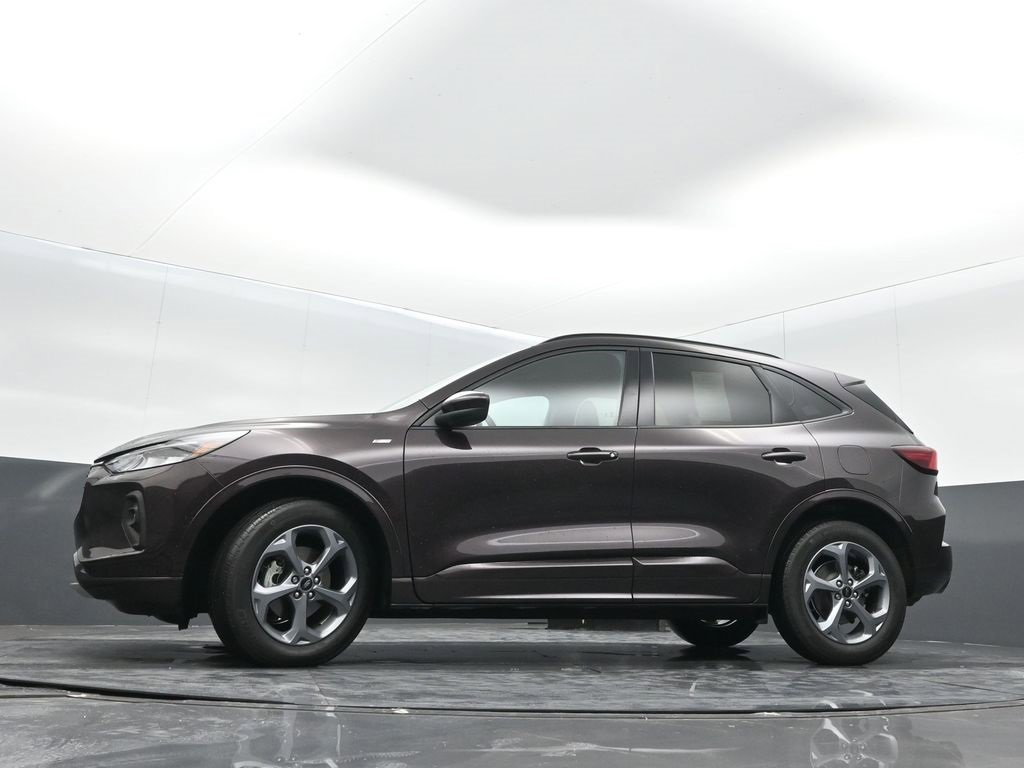 Used 2023 Ford Escape ST-Line Select w/ Tech Pack #1 image 32