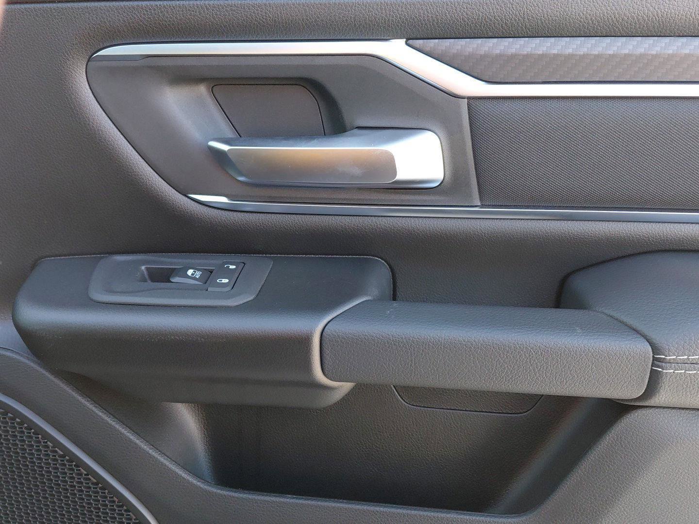 New 2026 RAM 1500 Big Horn AWD/4WD image 16