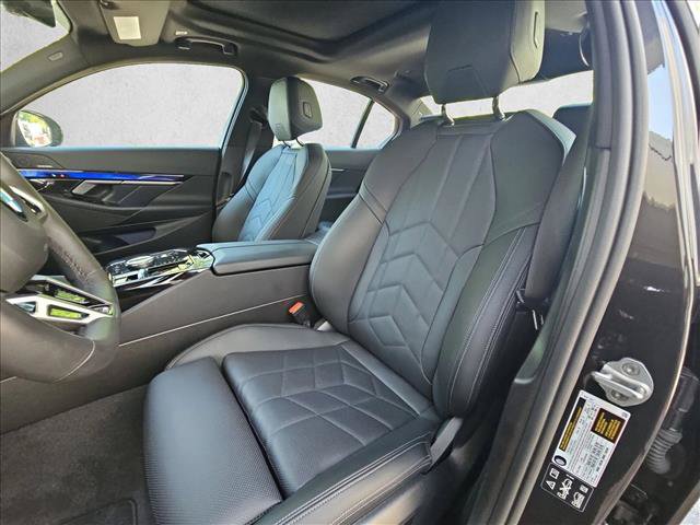 Certified 2026 BMW 540i xDrive AWD/4WD image 16