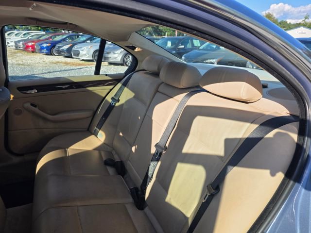 Used 2003 BMW 330i Sedan image 18