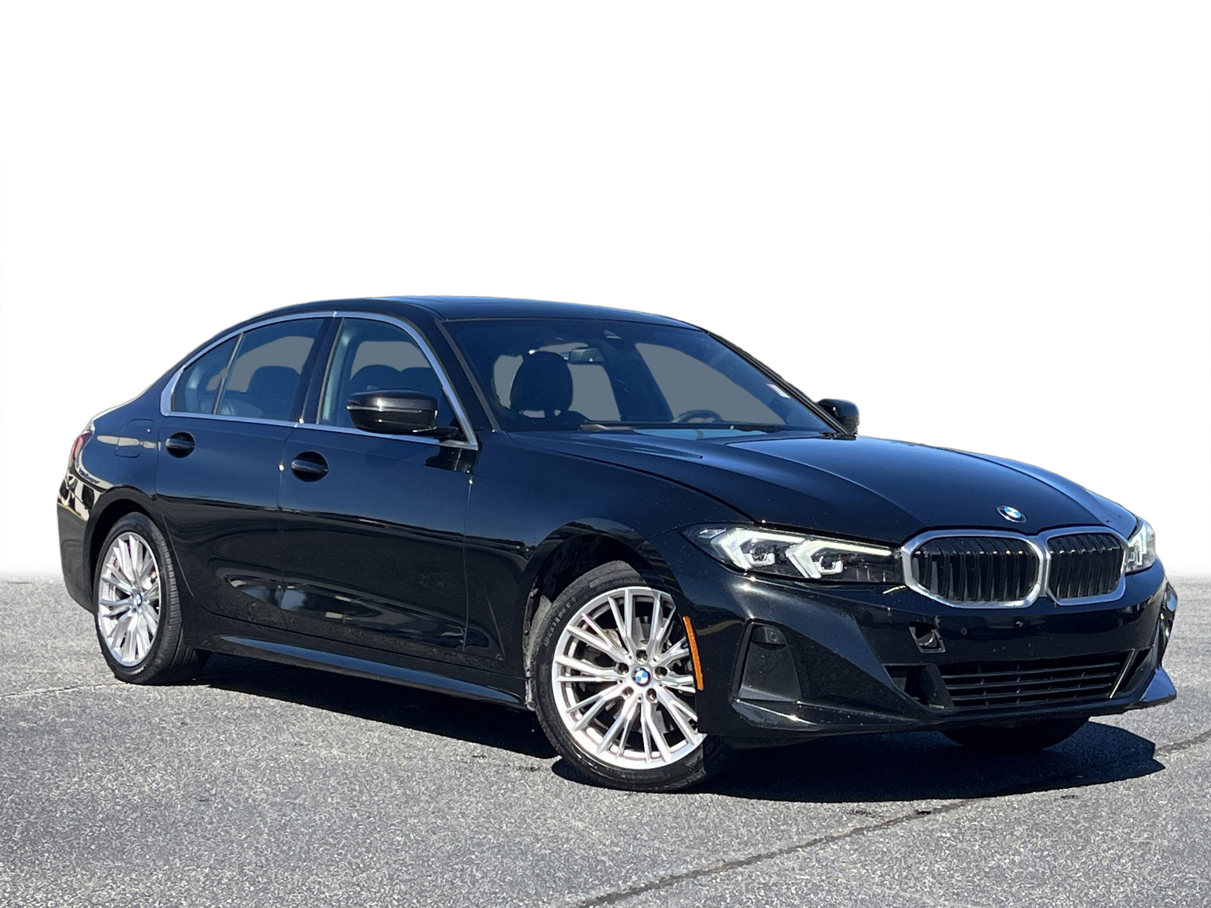 Used 2024 BMW 330i Sedan image 2