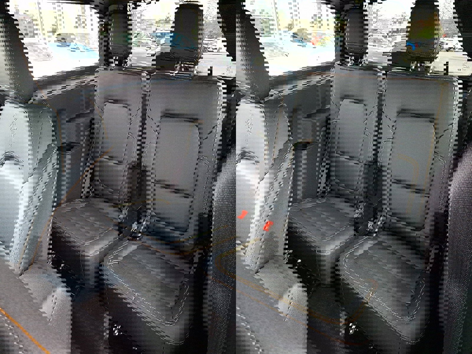 Used 2023 Ford Bronco Badlands image 10