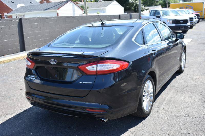 Used 2013 Ford Fusion Energi Titanium w/ Driver Assist Pkg FWD image 3