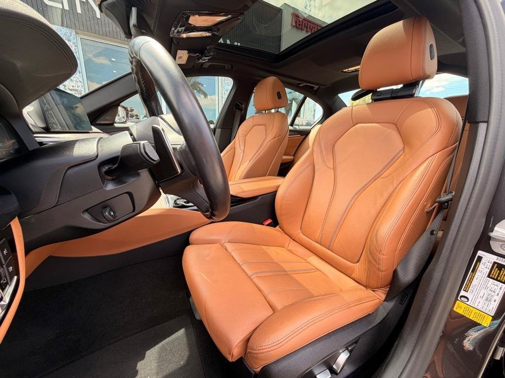 Used 2020 BMW 530i w/ M Sport Package RWD image 10