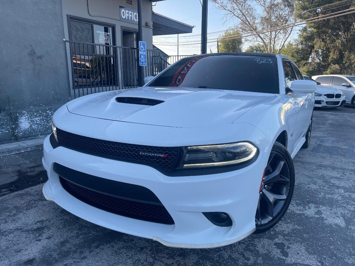 Used 2019 Dodge Charger R/T RWD image 1