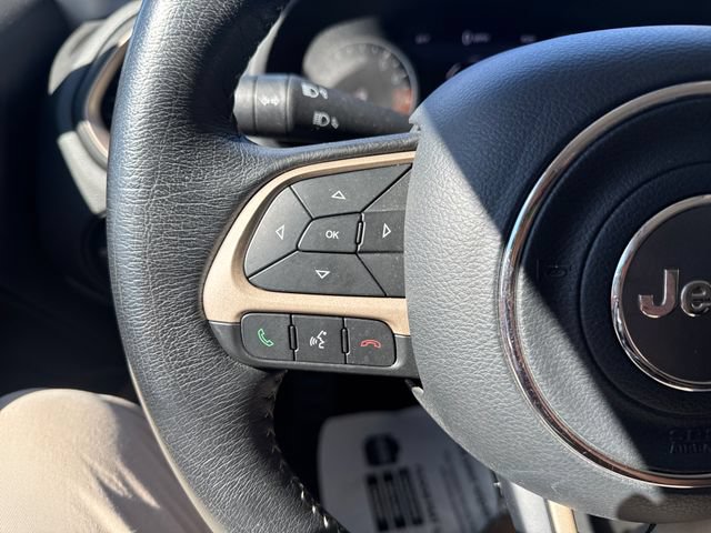 Used 2016 Jeep Renegade Limited AWD/4WD image 26