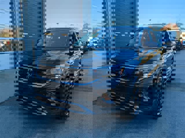 Used 2022 Volkswagen Taos SE image 11