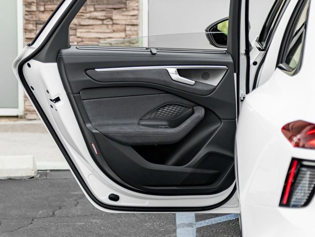 New 2026 Audi A6 Prestige image 19