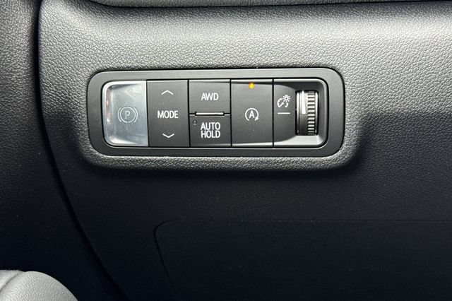 New 2026 GMC Terrain Elevation w/ Elevation Premium Package AWD/4WD image 31